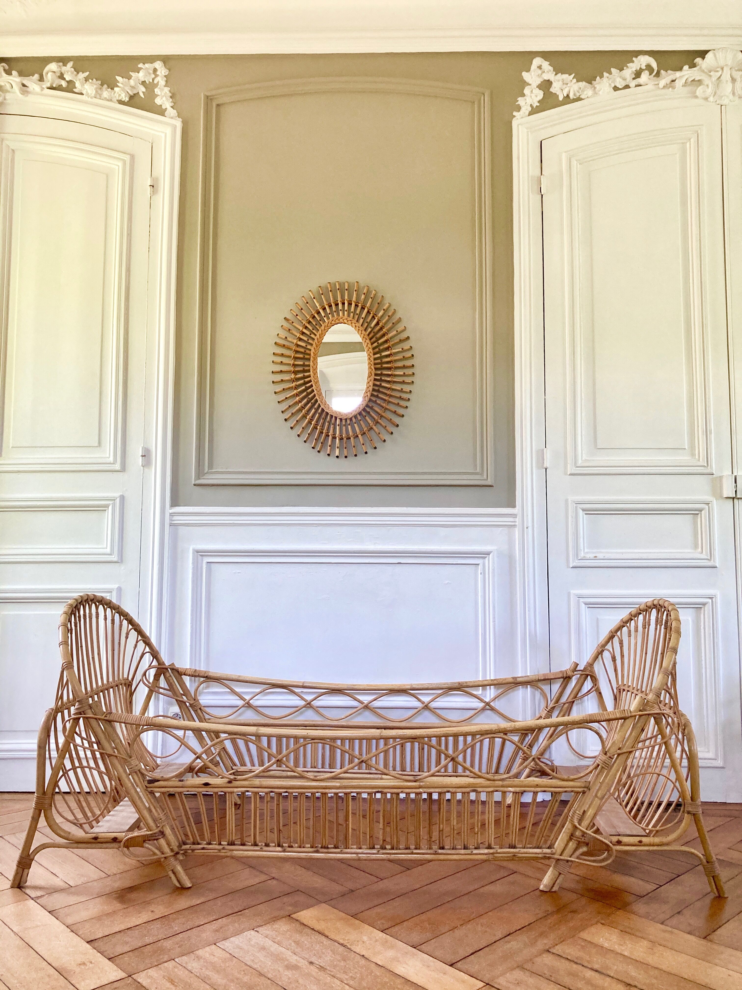 Rattan basket bed