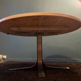 Table rises and falls year 1970 JLR