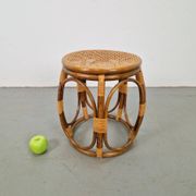 Tabouret rond en bois cintré et en osier, années 1970