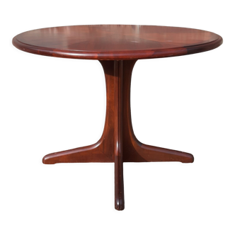 Scandinavian table from the 60s