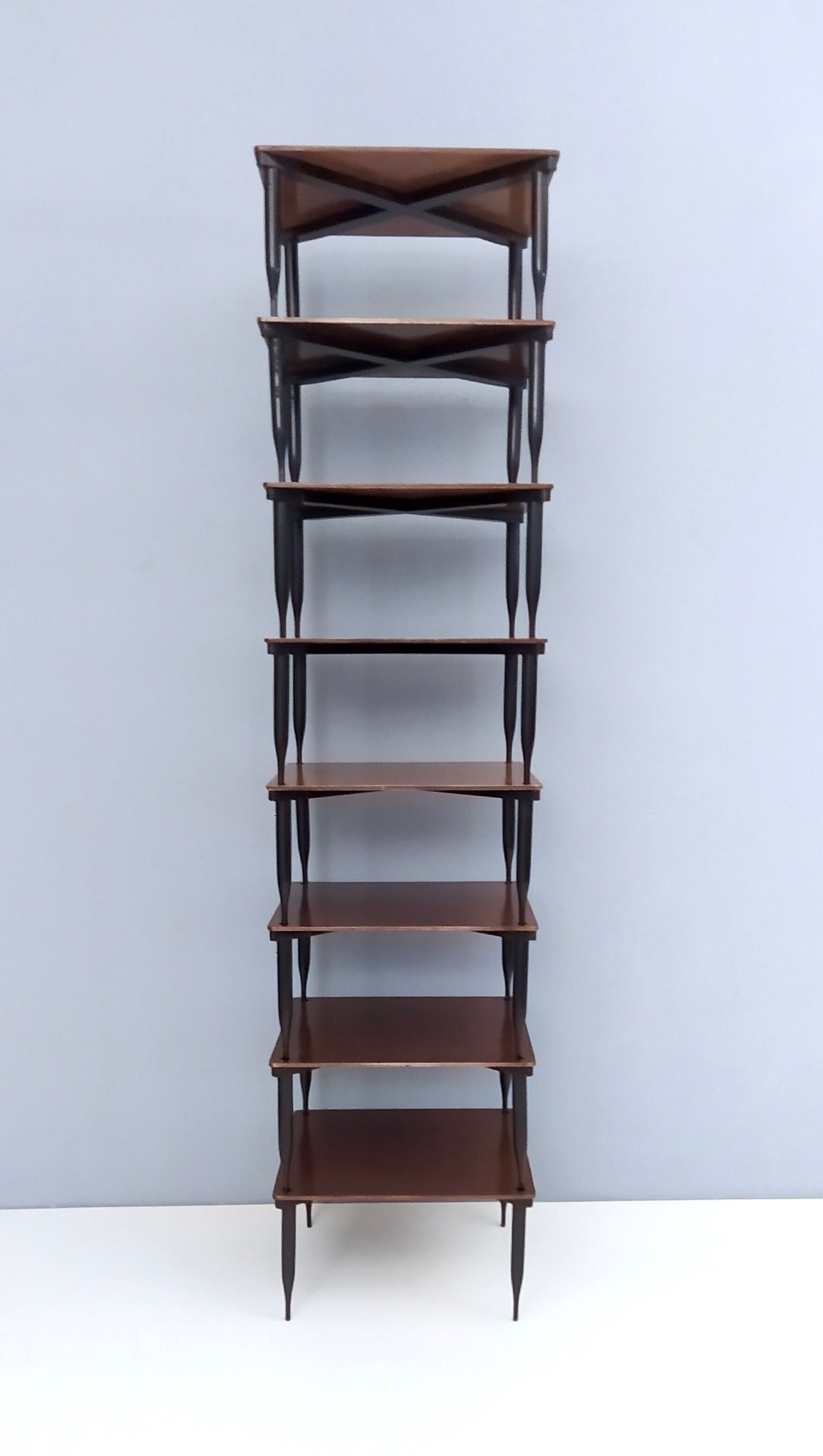 Walnut coffee table model "T8" by Vico Magistretti for Azucena, Italy