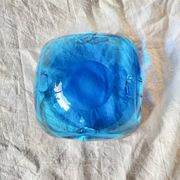 Cendrier vintage en verre soufflé bleu
