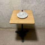Table de bistrot