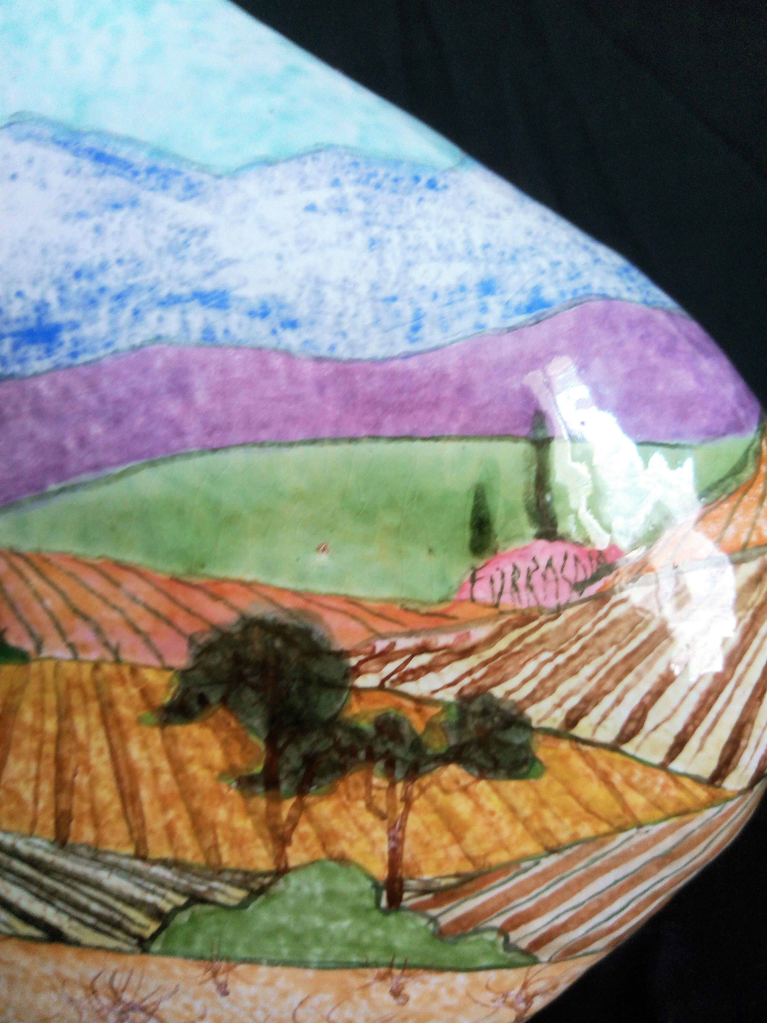 Vase Art Déco en grès, peint à la main d'un paysage champêtre