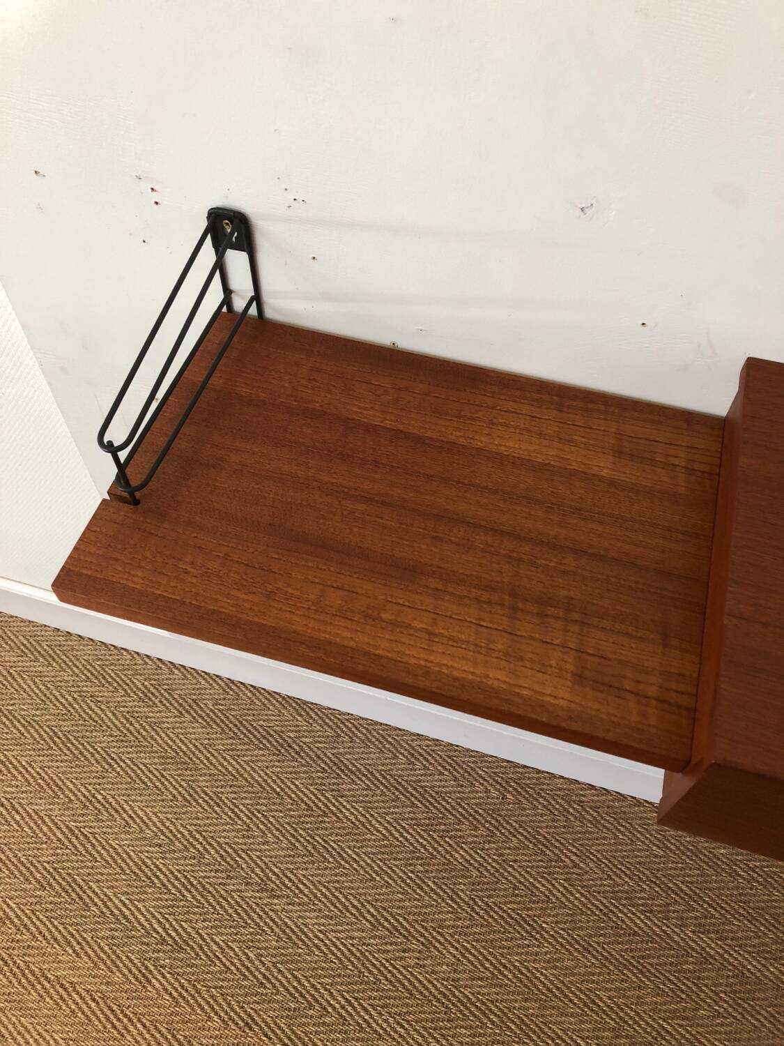 Wall console