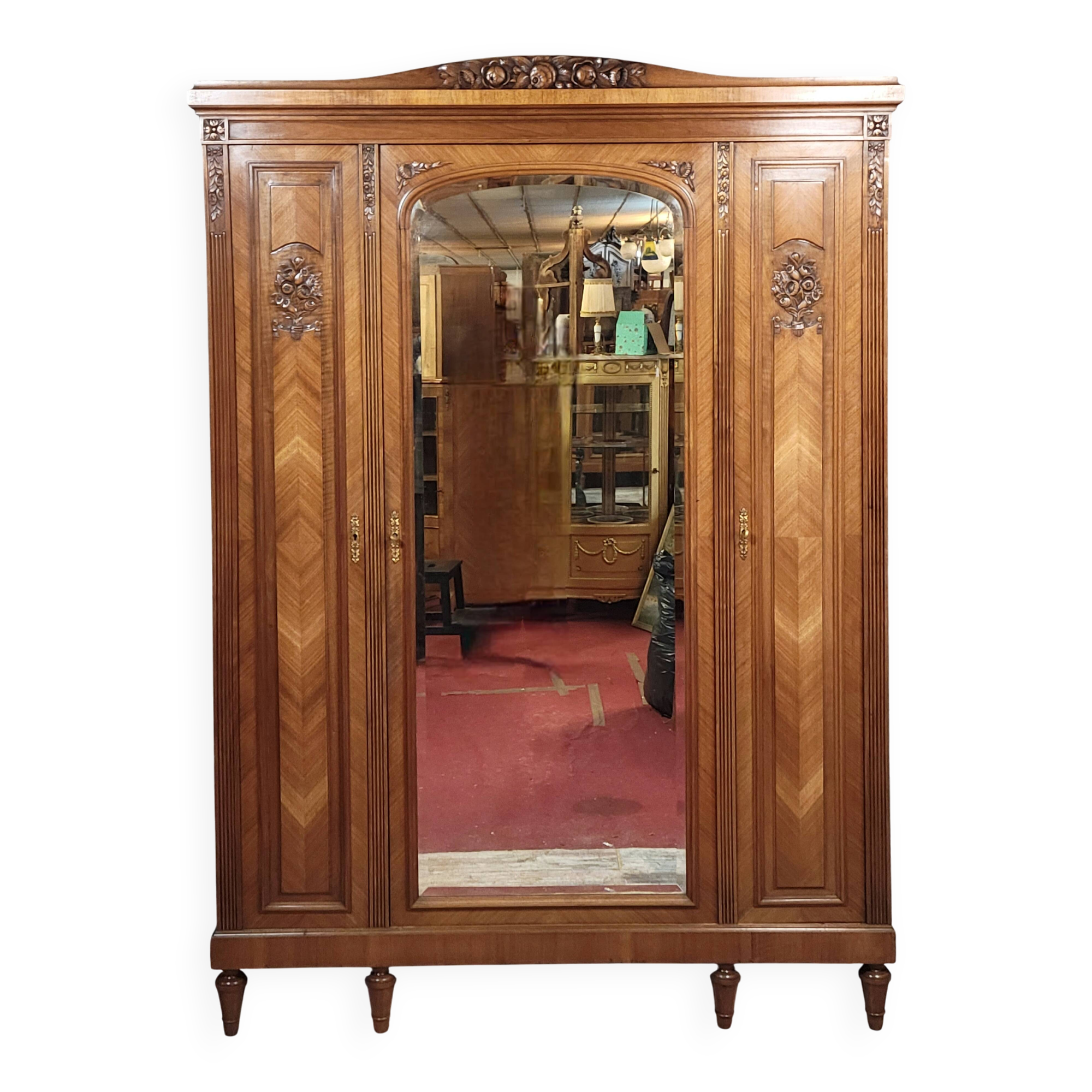 Art Deco period wardrobe in burr walnut