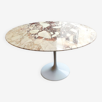 Marble table by Eero Saarinen for Knoll 120 cm