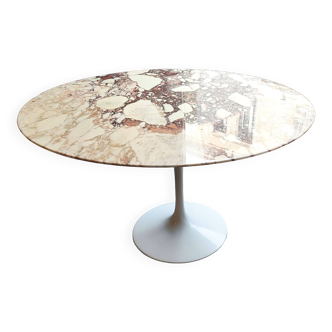Table en marbre d'Eero Saarinen pour Knoll 120 cm