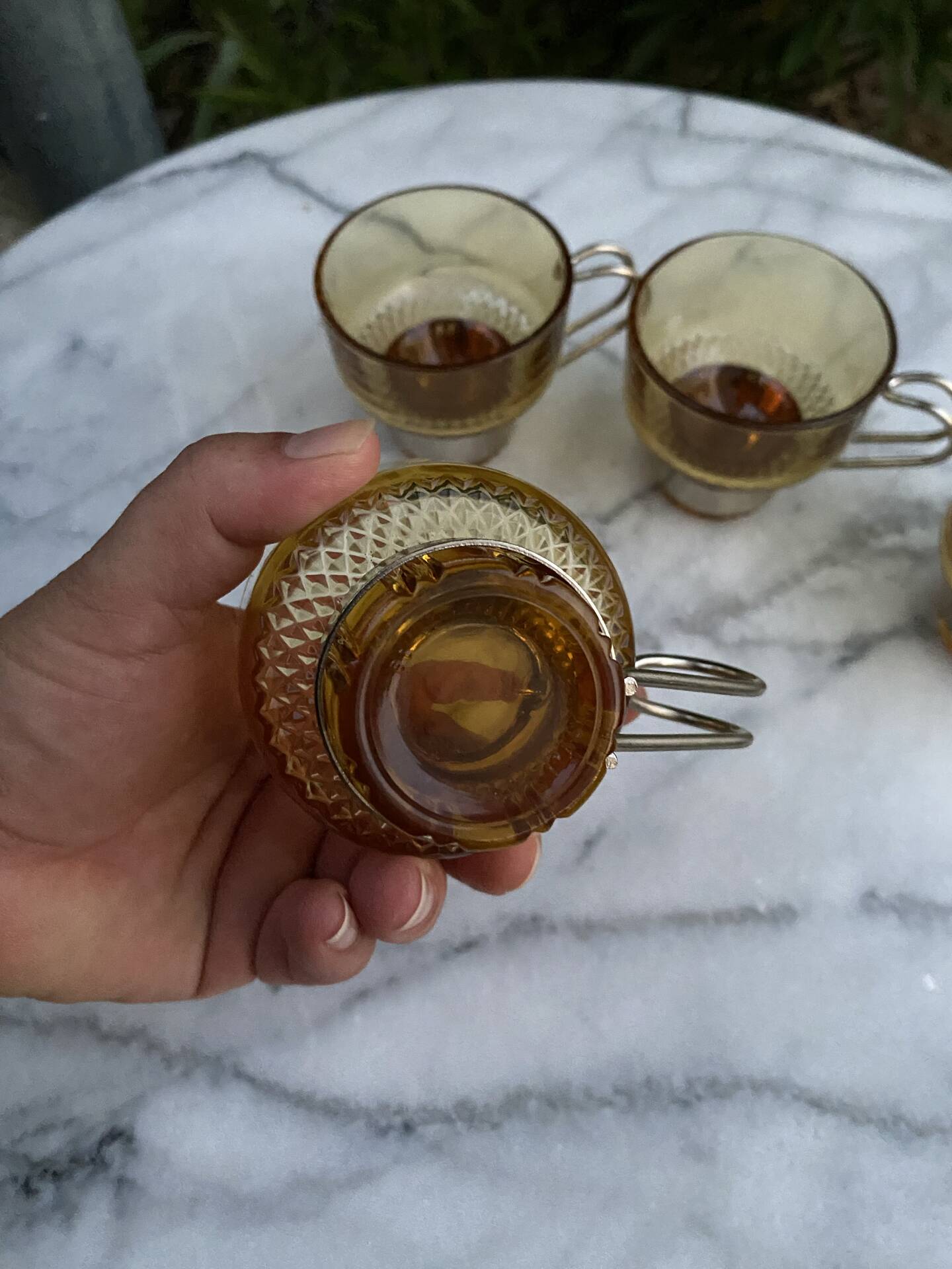 Set of 4 vintage amber glass and chrome metal cups – 1970s