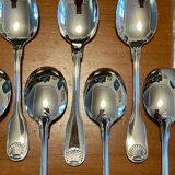 Christofle France Vendôme, 8 ice cream spoons in new condition.