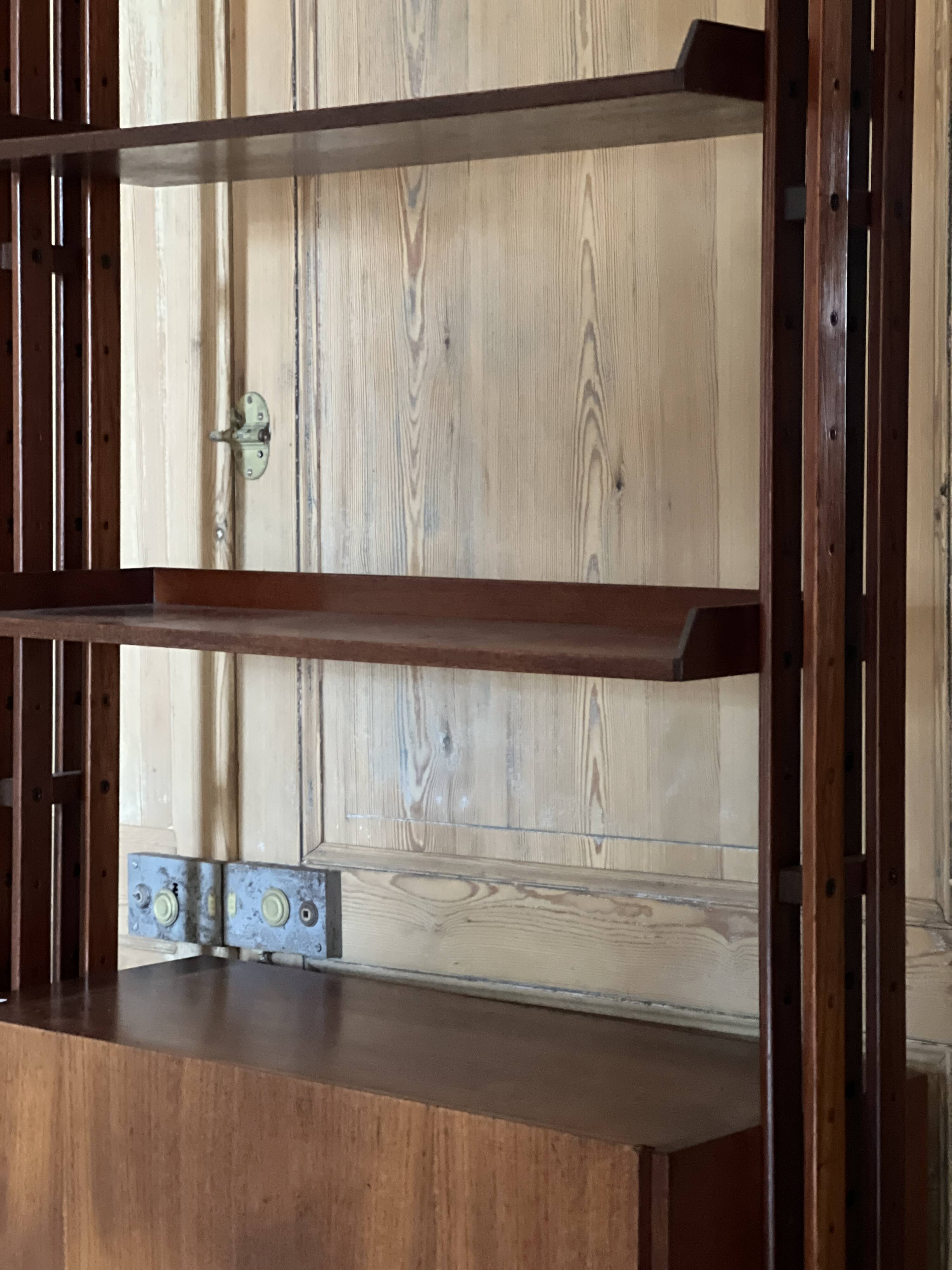 Library Lb7 by Franco Albini