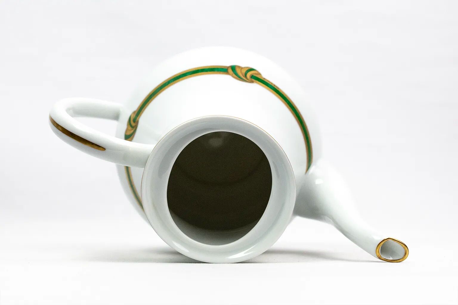 Christofle Paris – Teapot in porcelain, Green Ribbon model