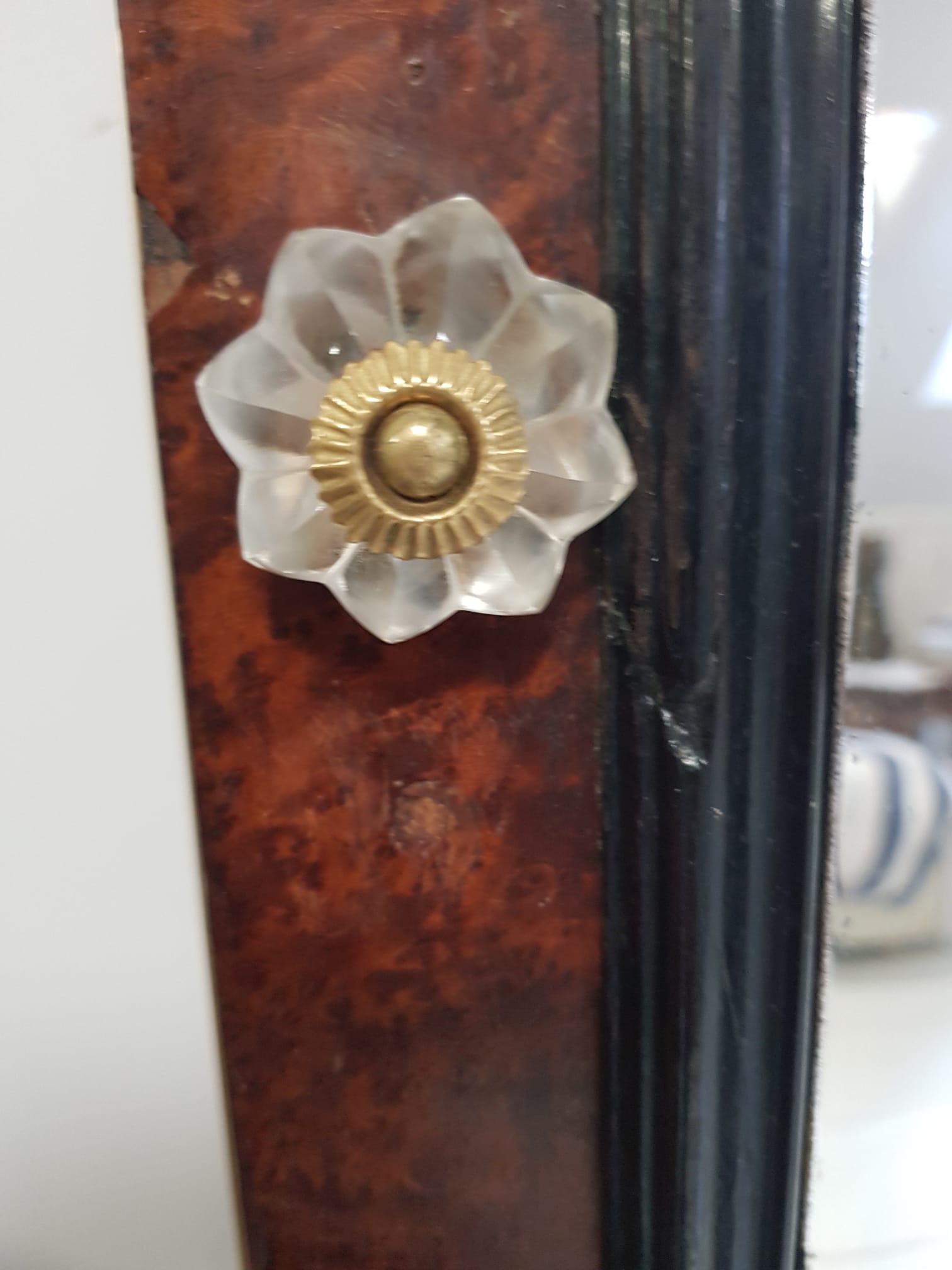 Beveled mirror in elm burl 163cm×65 cm