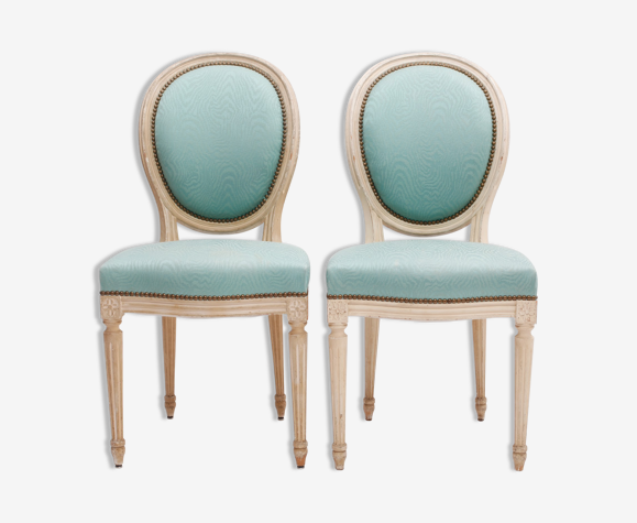 Paire de chaises médaillon fauteuil de style Louis XVI de couleur bleu turquoise
