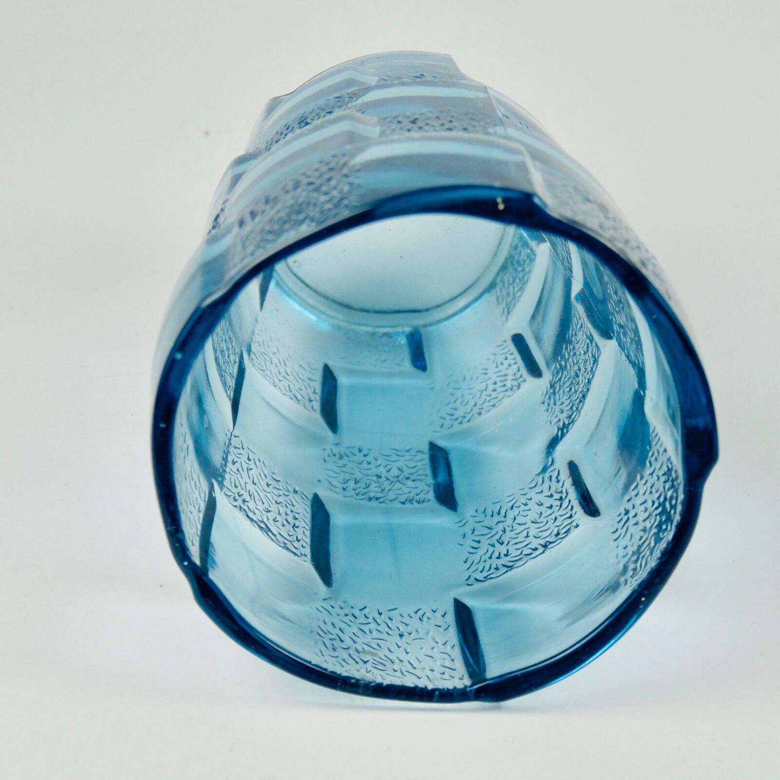 Vase Art Deco modernist style Daum of Avesn 1930