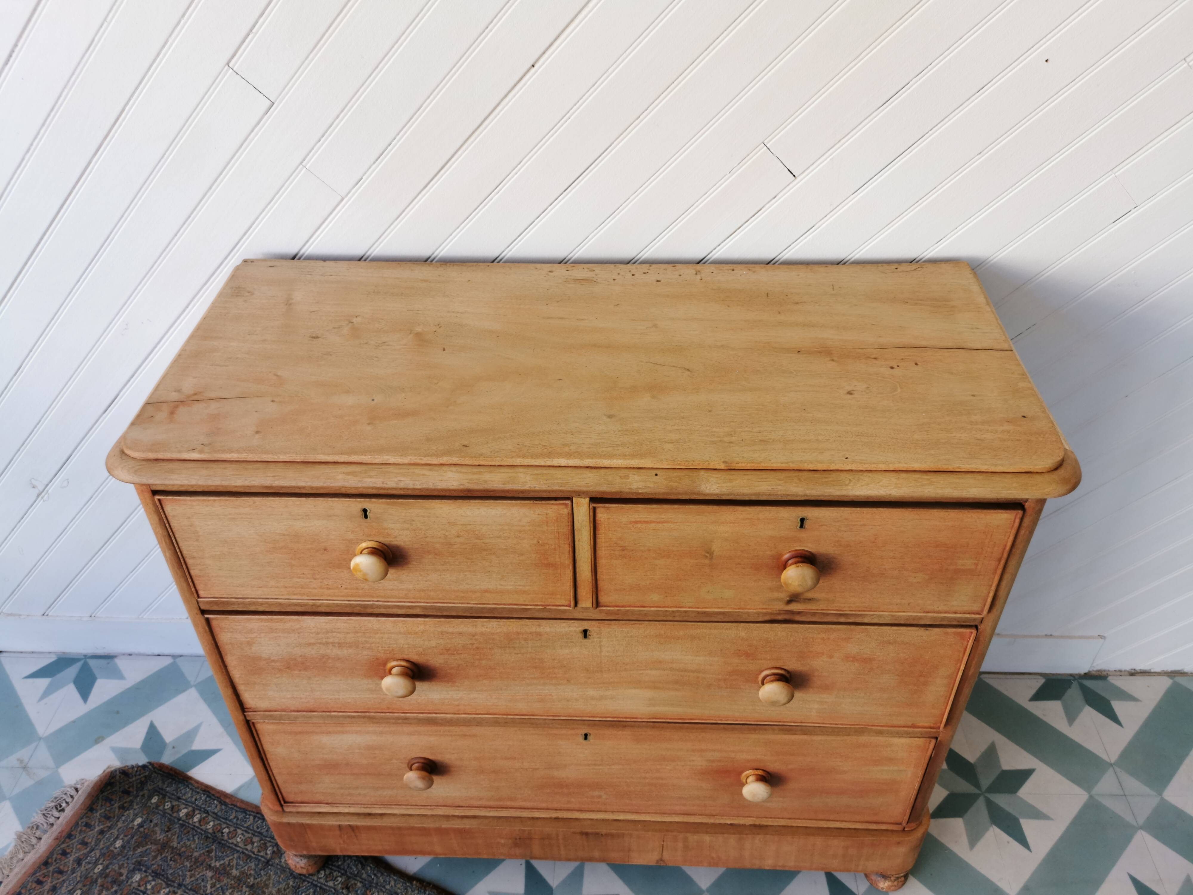 English chest of drawers