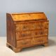 Walnut desk - Italy 18th century