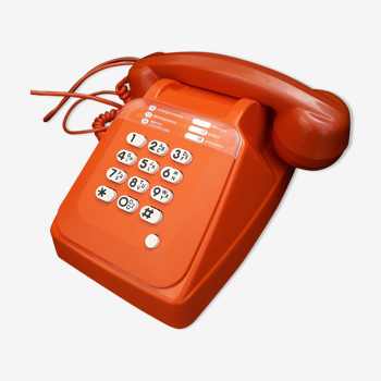 Téléphone orange vintage S63 Socotel