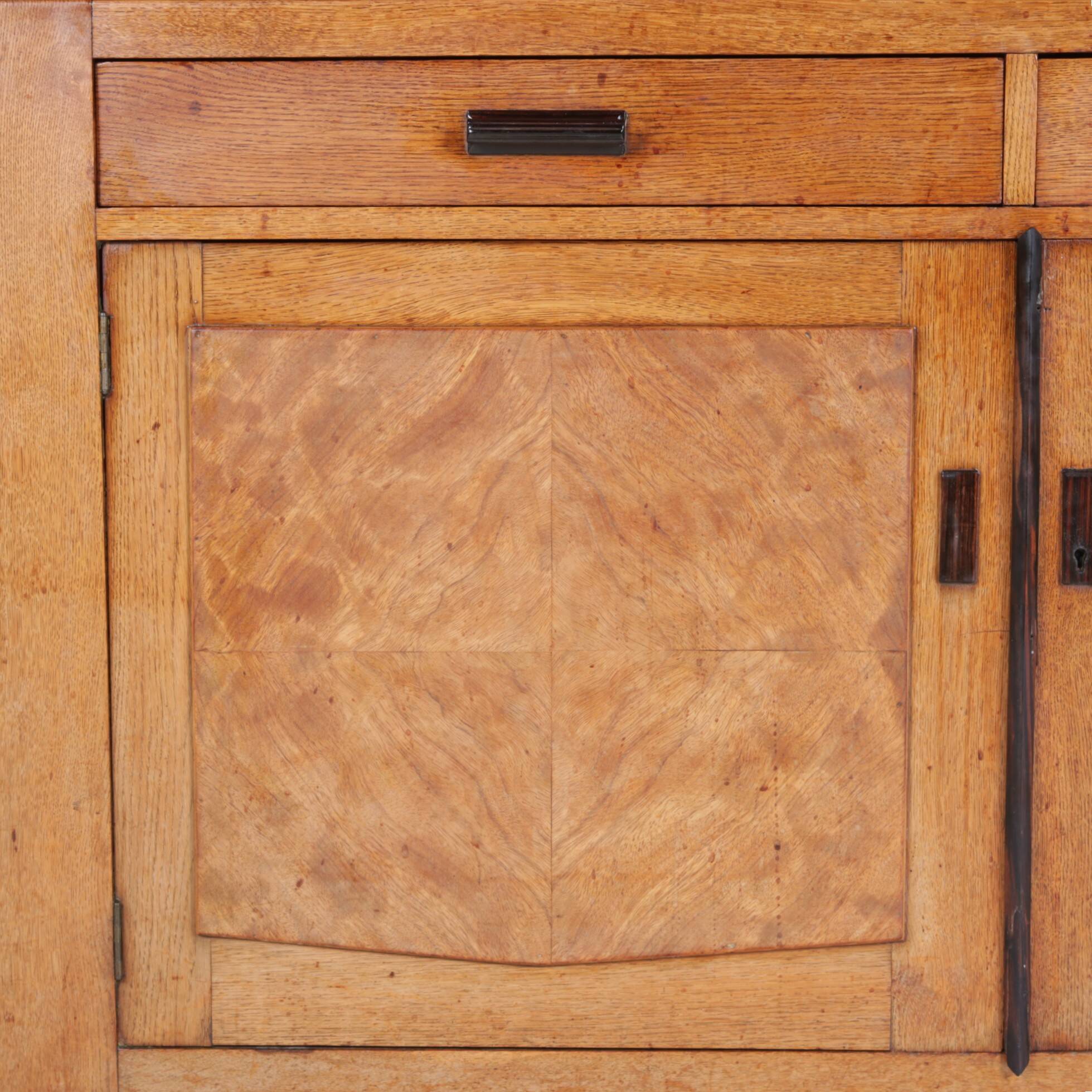 Armoire école d'Amsterdam des années 1930 Pays-Bas