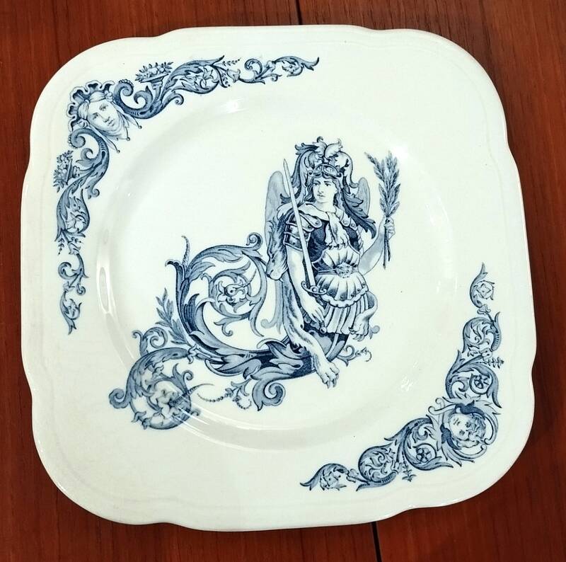 5 assiettes à dessert modèle Renaissance - faïence de Clairefontaine