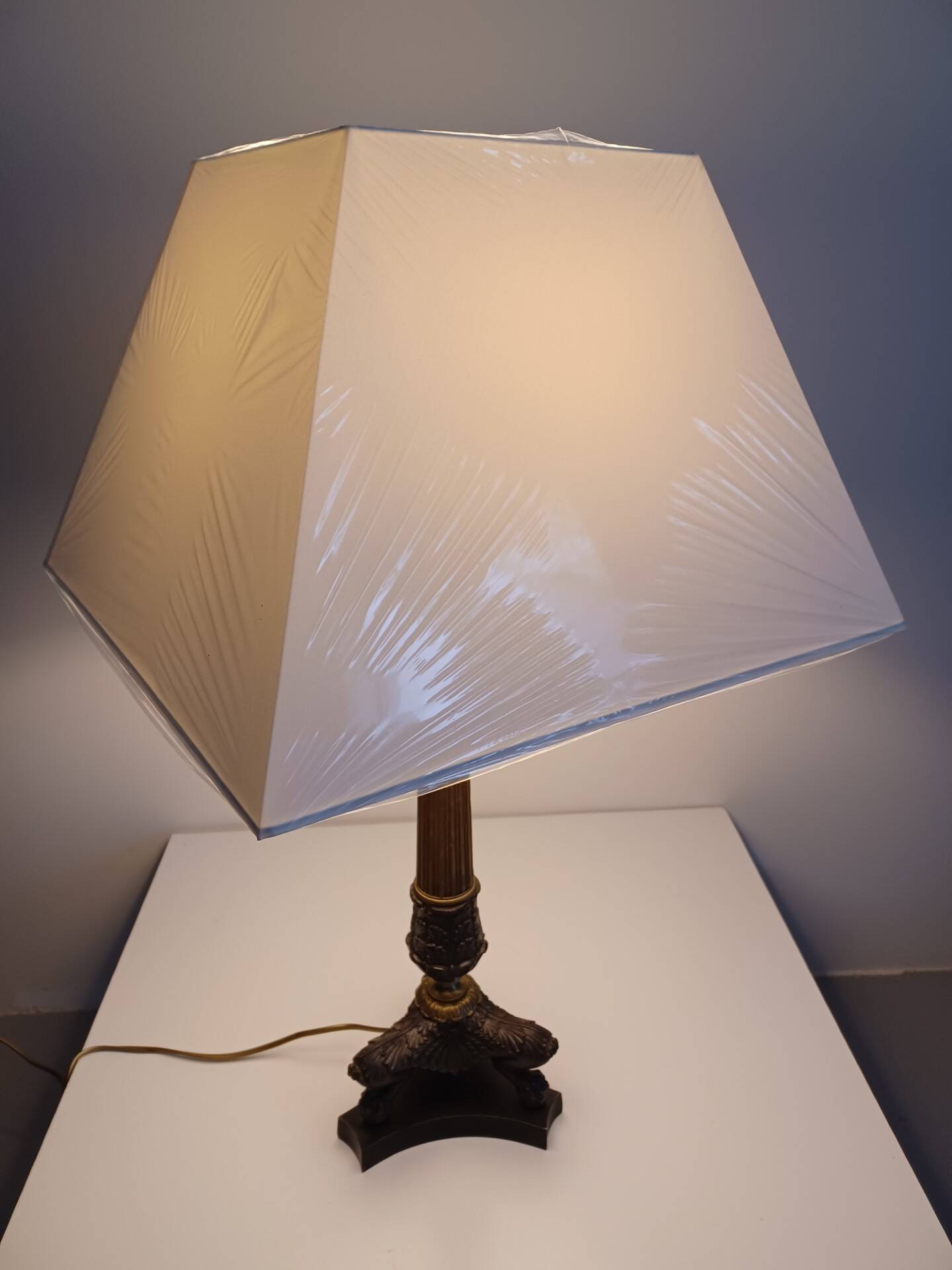 Antique lamp base with lion's paw - Restoration period - Empire