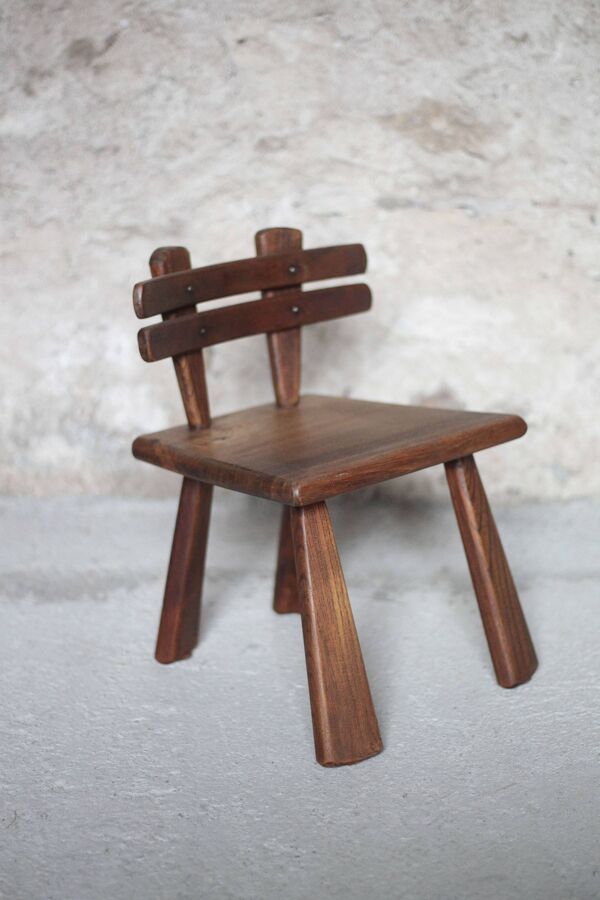 Chaise bois brutaliste, petite chaise enfant ou décorative, porte-plante