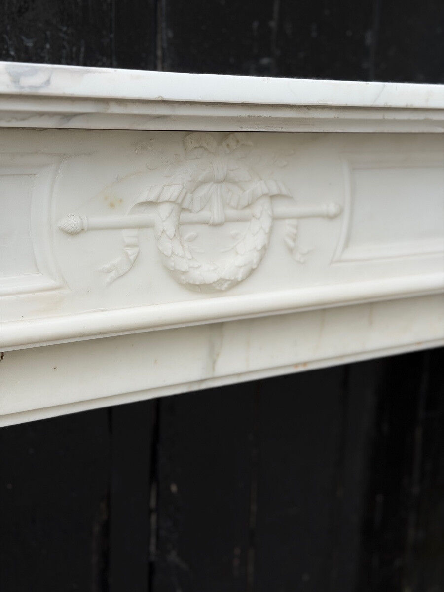 Louis XVI style fireplace in white Carrara marble circa 1880