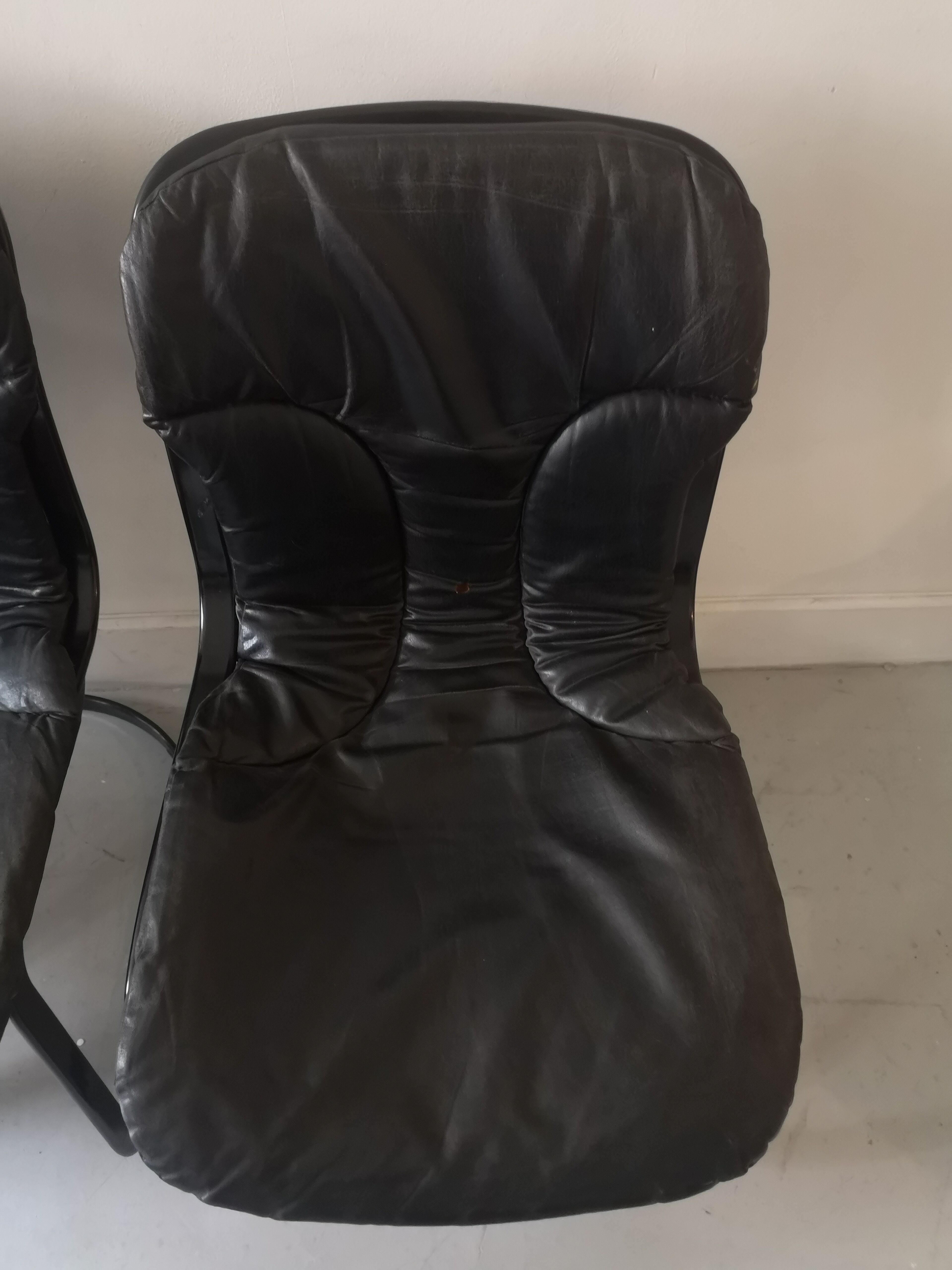 Black metal and leather chair Cidue, Italy 1970
