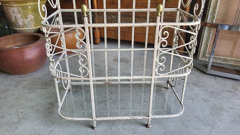 Etagere boulangere ancienne en fer forge a 5 niveaux