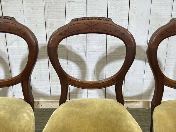 Suite de 4 chaises anglaises Victoriennes 19ème en Acajou