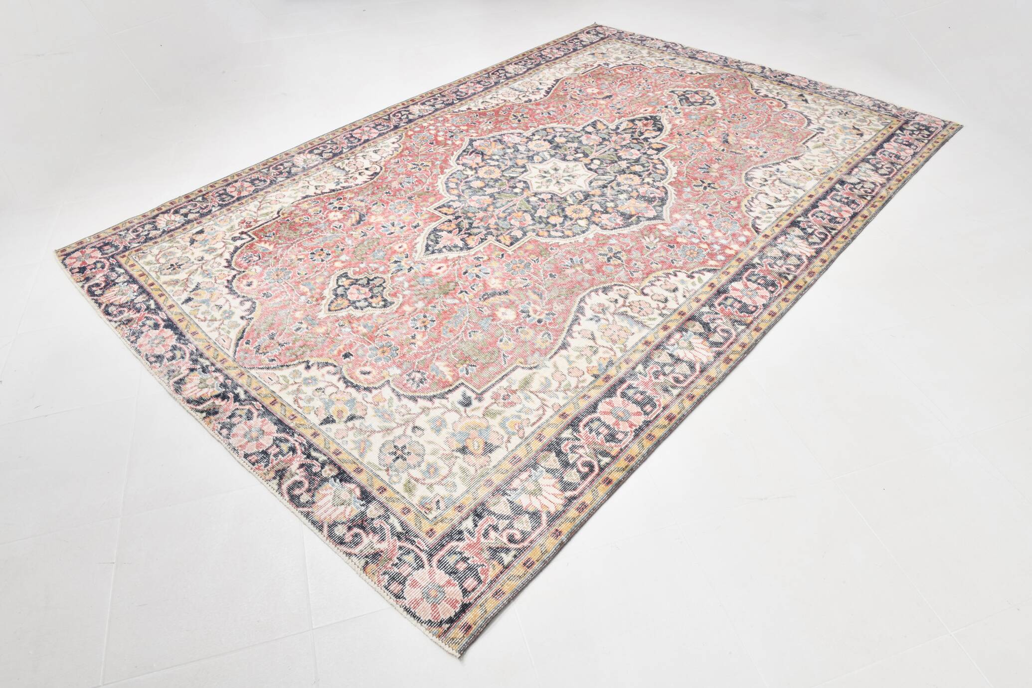 7x10 Vintage Salmon Pink & Navy Blue Vintage Persian Area Rug, 207x315 Cm