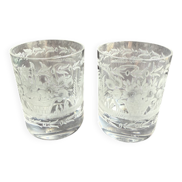 2 Whiskey Glasses – Engraved Crystal