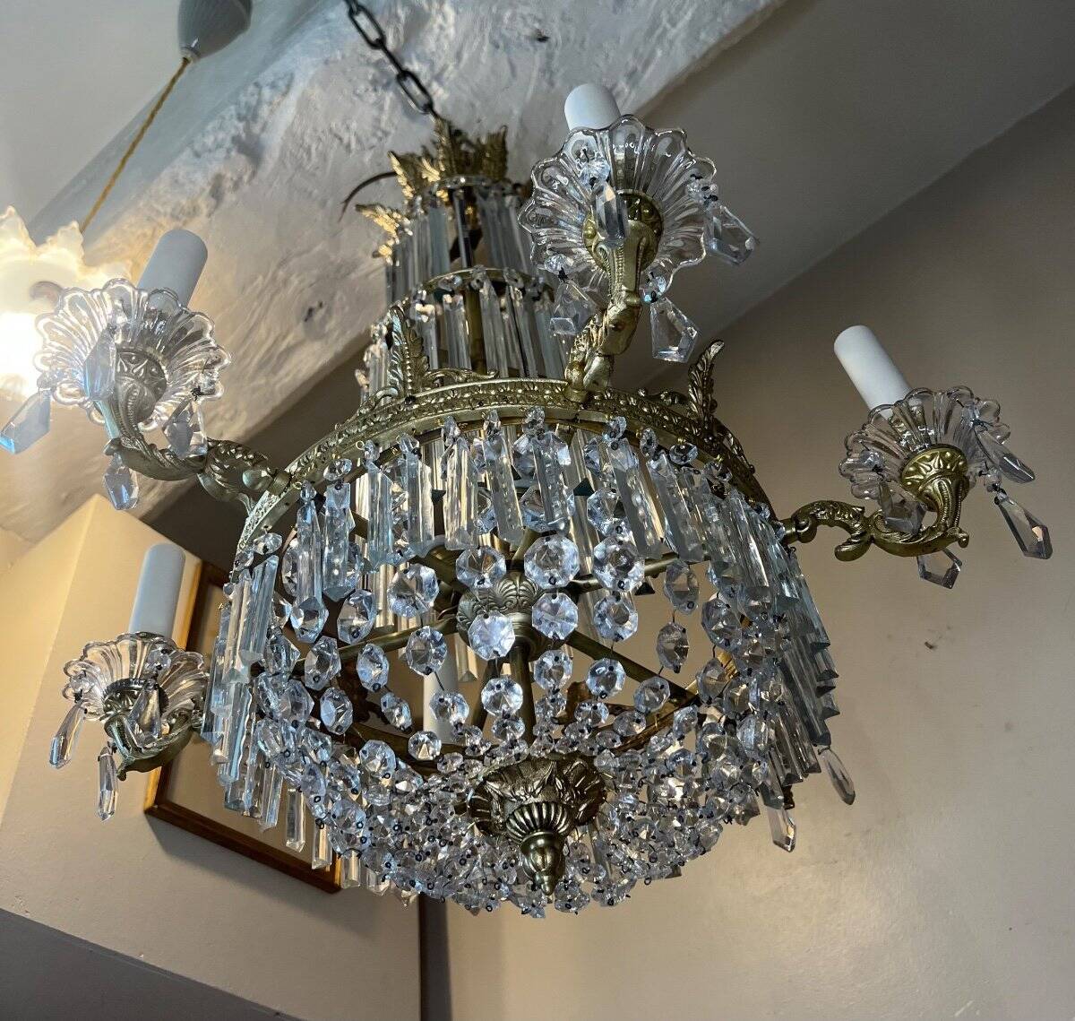 Crystal lustre, late 19th century