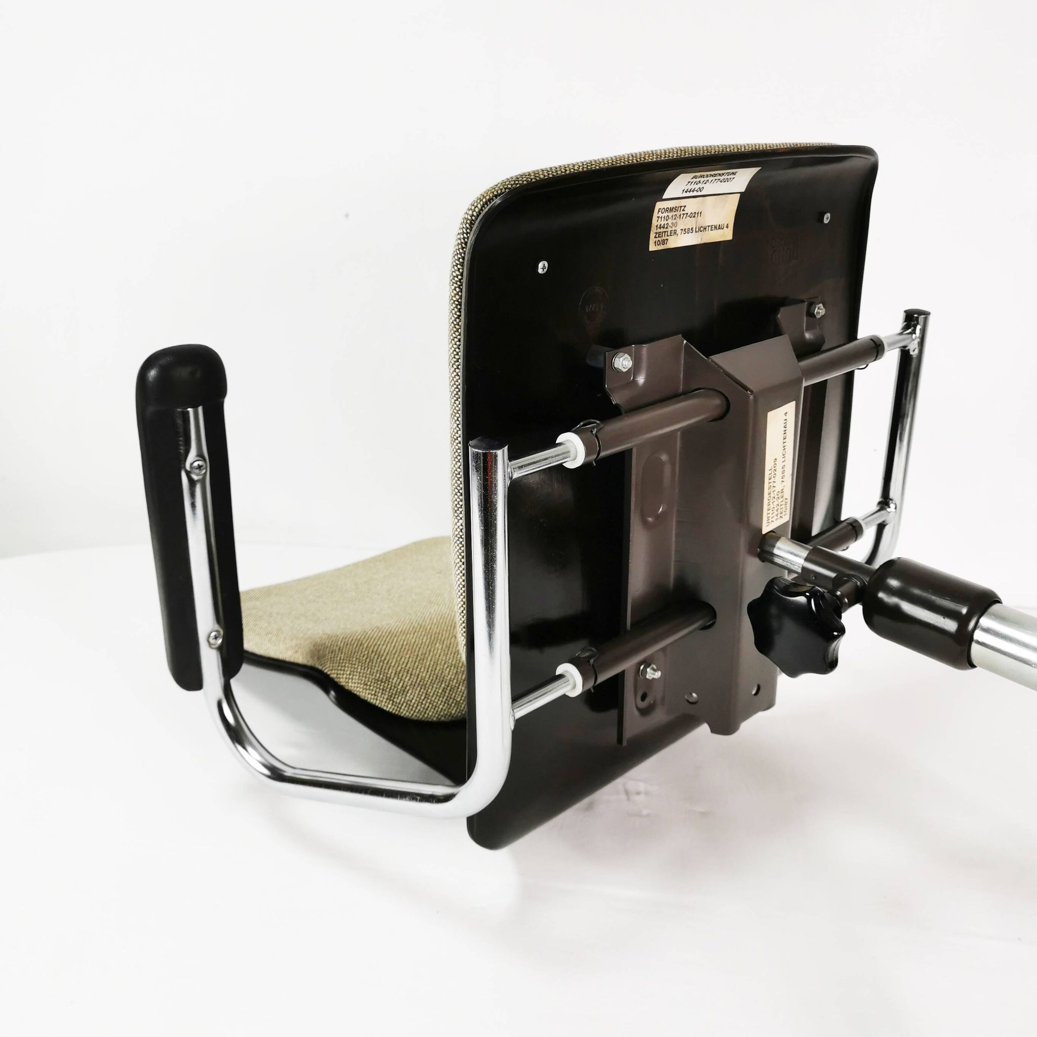 Modernist office chair, Bund-Pagholz, Germany, 1970s.