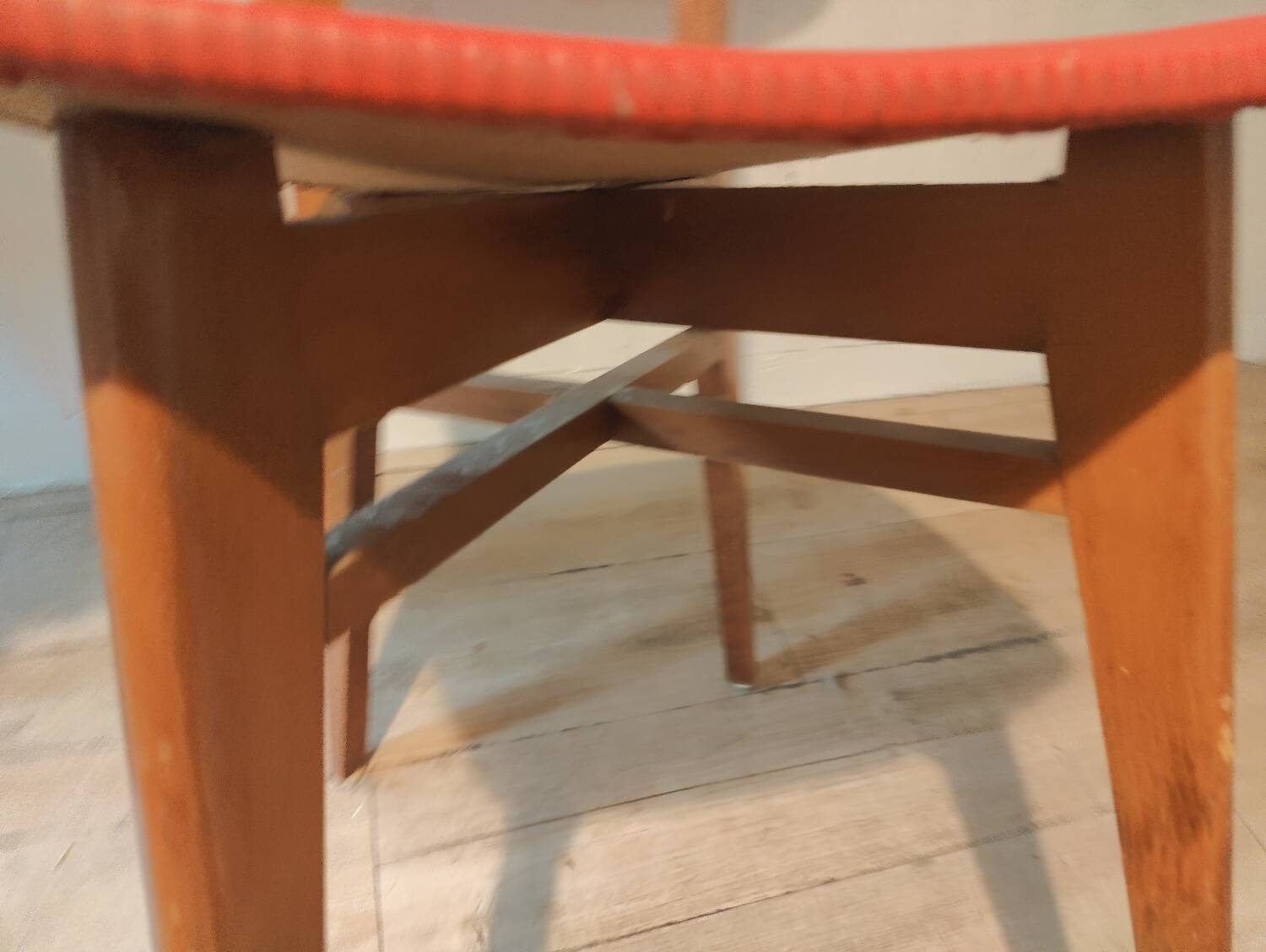 Vintage 50s/60s red chair