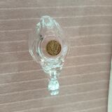 Empty cup crystal swan pocket