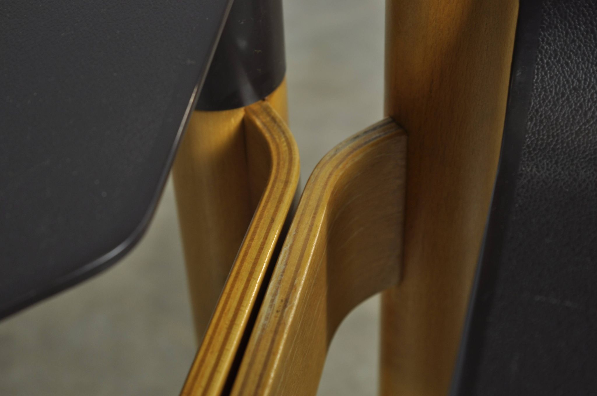 Thonet / chaises de salle à manger vintage flex 2000 en hêtre (2) / gerd lange / années 1990