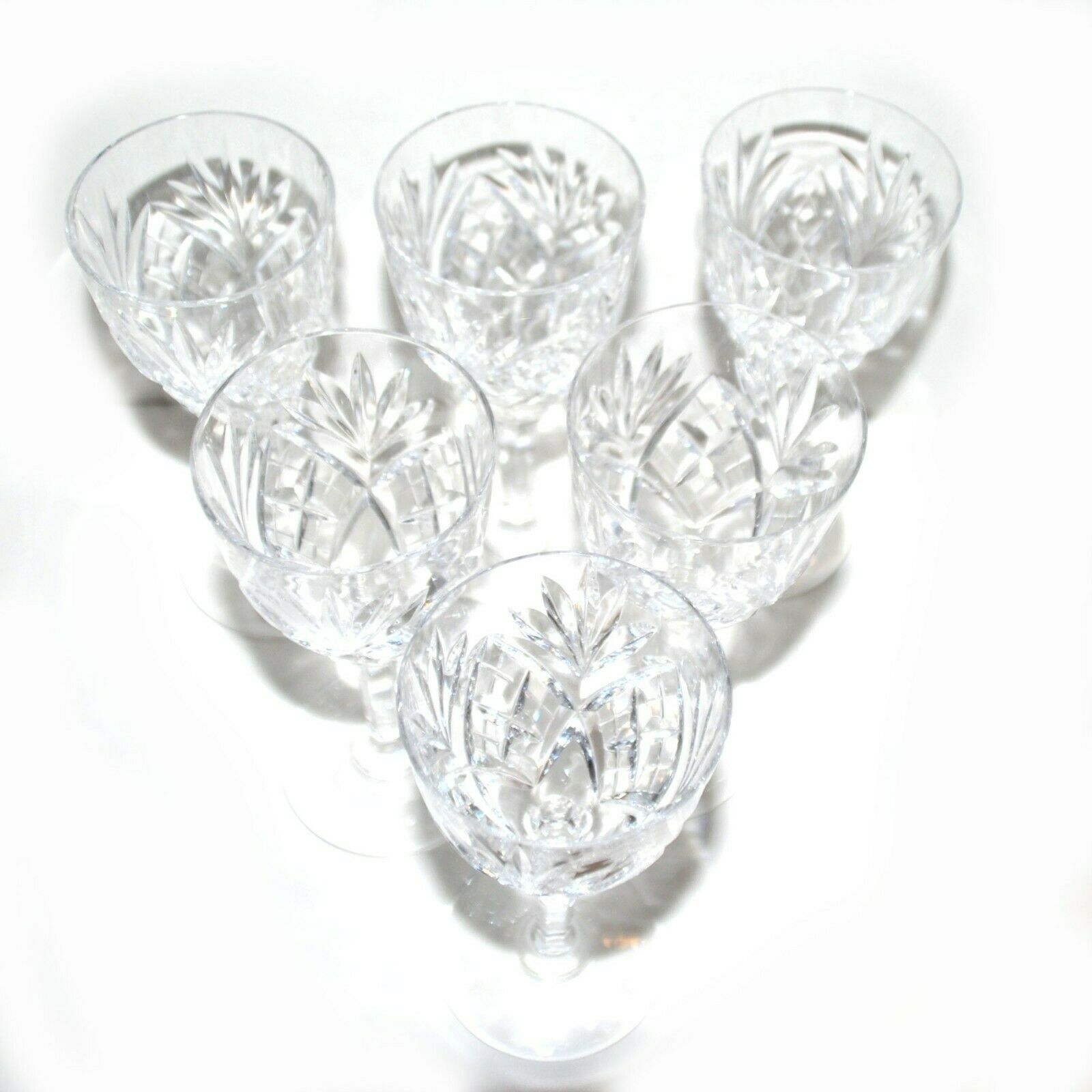 Series of 6 Chantilly wine glasses in Saint-Louis crystal signed