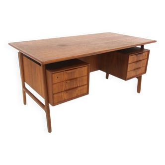 Bureau scandinave en teck"Model 75", Gunni Omann, Danemark, 1960