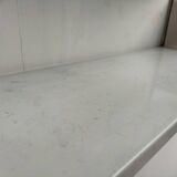 Metal string shelf