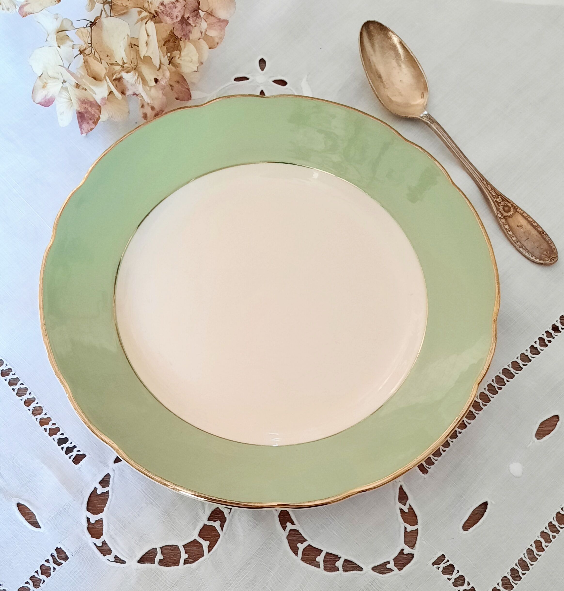 Cake service with mismatched plates
