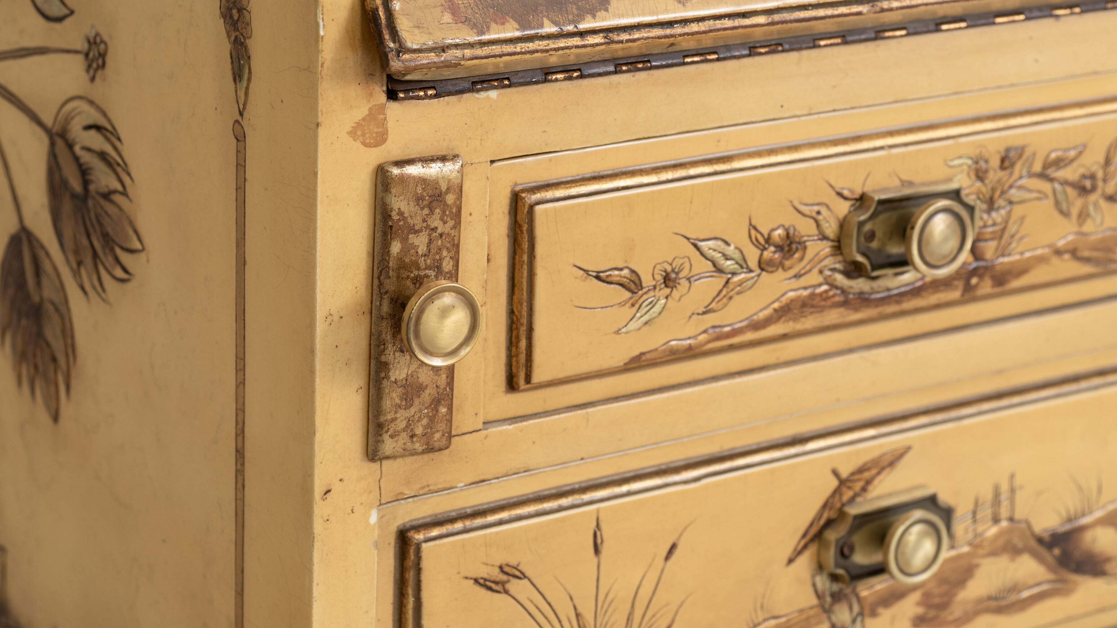 Desk with oriental motifs in relief