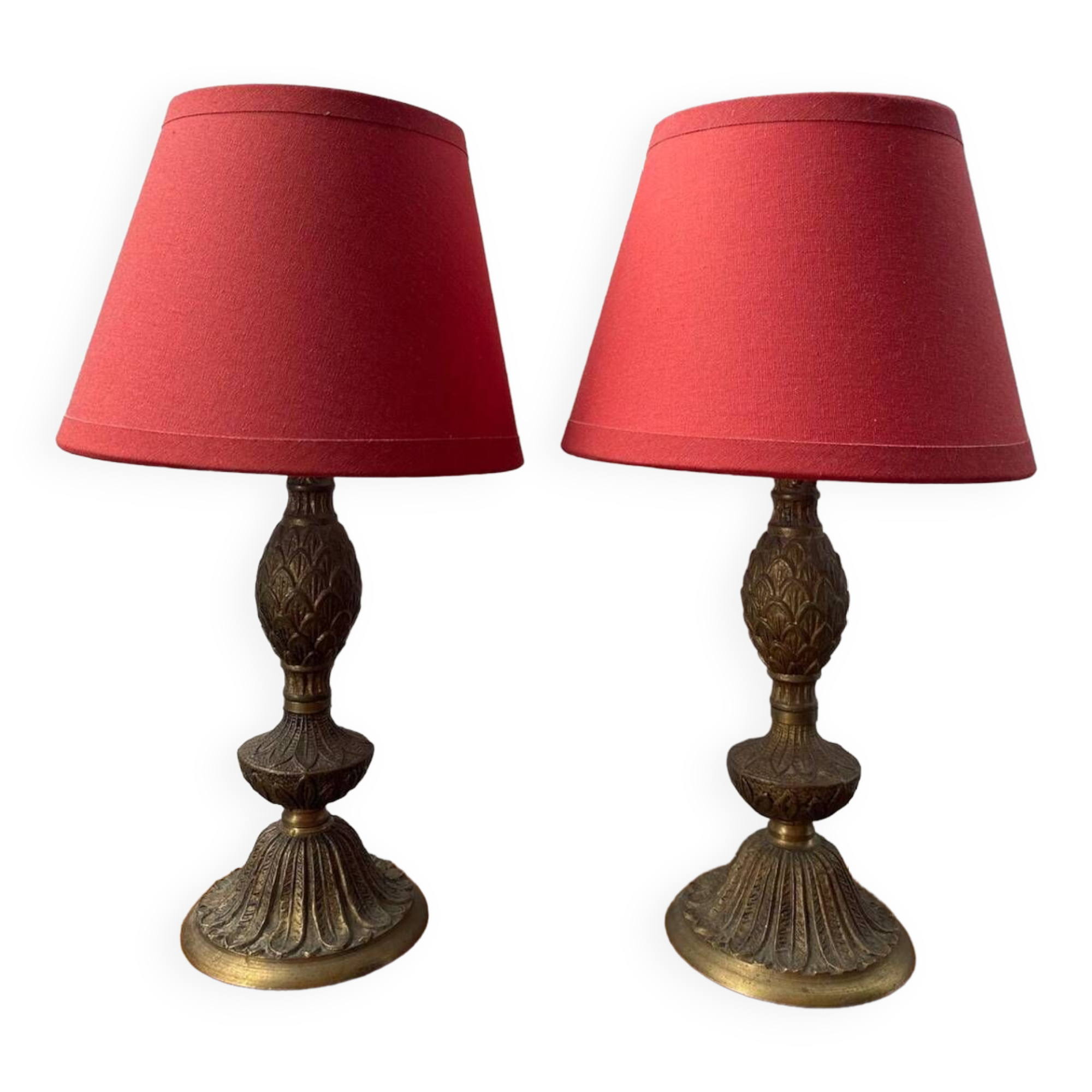 Pair of bedside lamps, bronze, Louis XV style