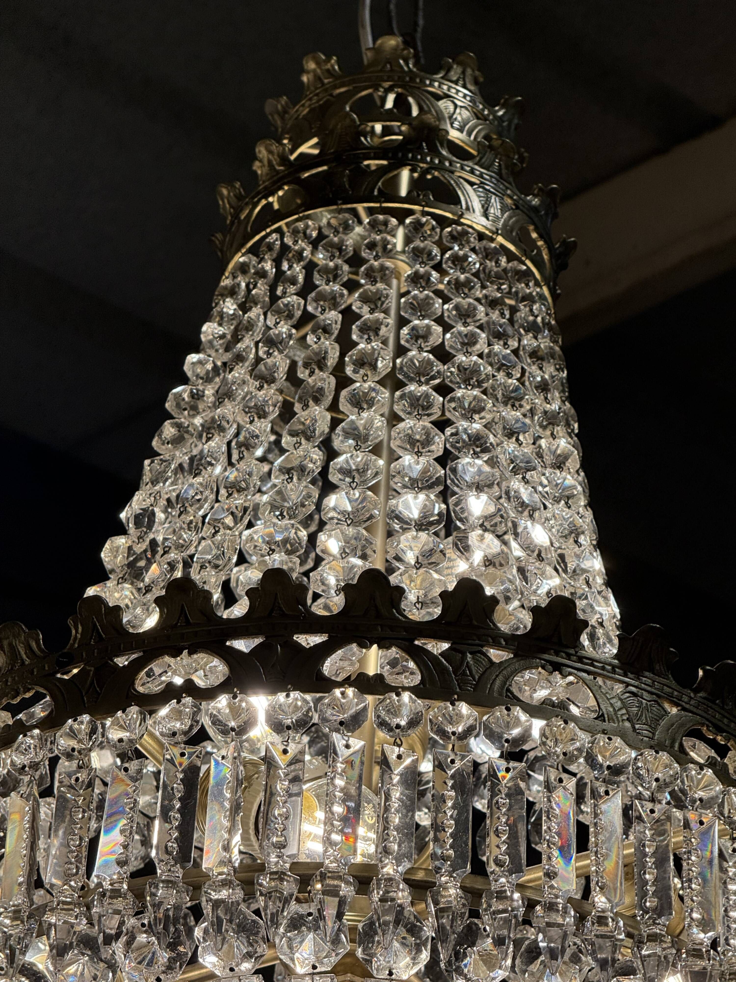 Crystal and gilded bronze basket chandelier with pendants - 90 / 50cm