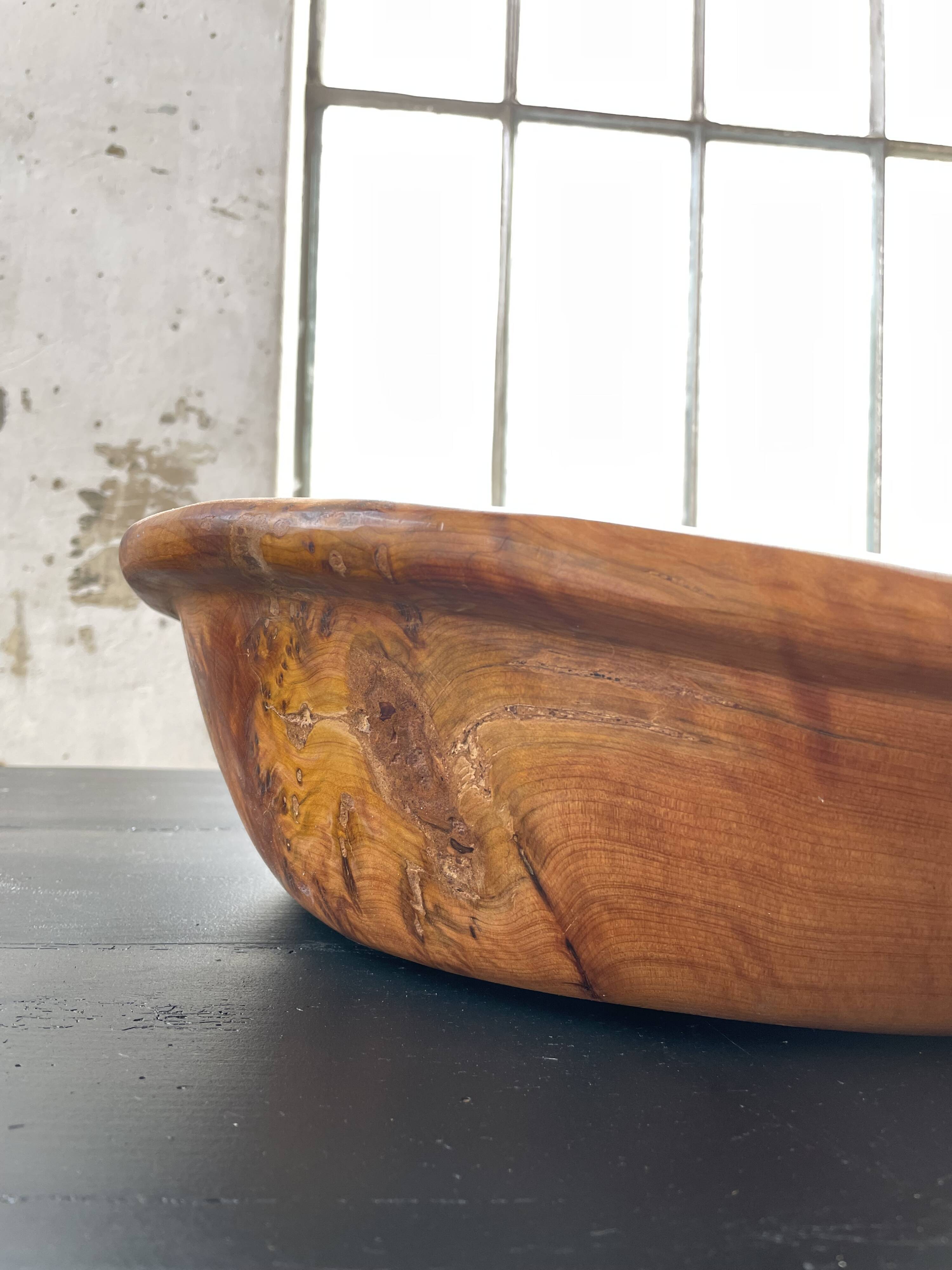 XL thuja root wooden dish
