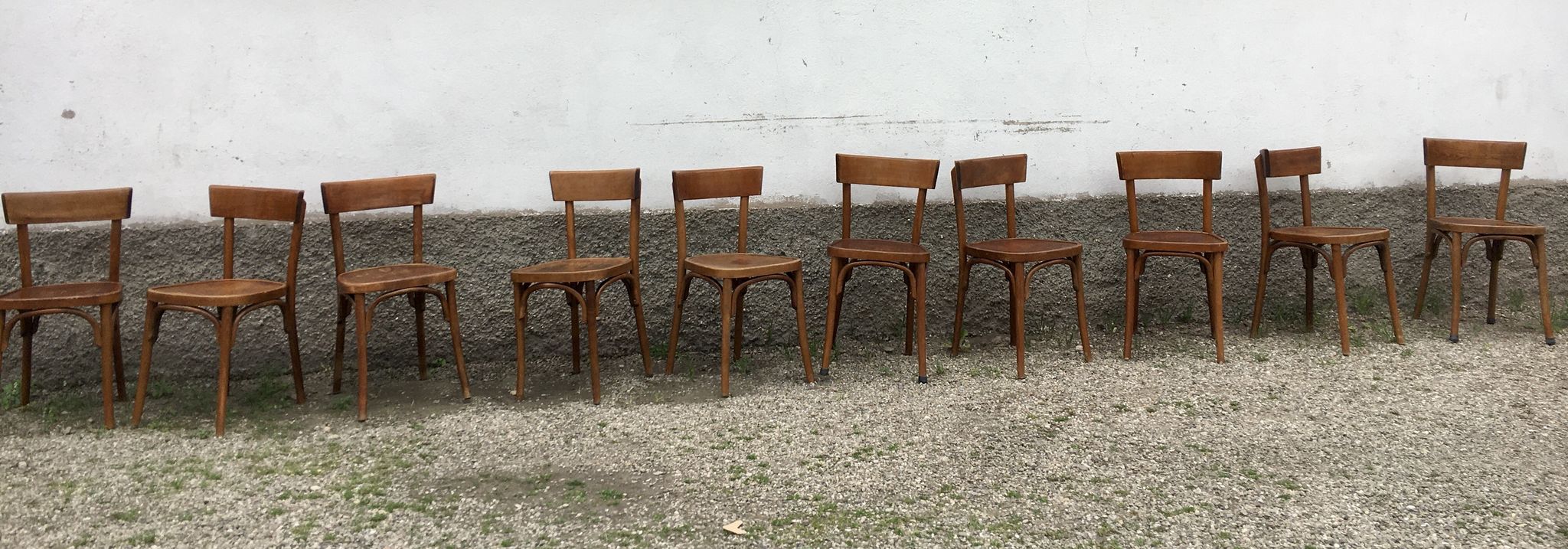 Series of 10 vintage bentwood curved wood bistro chairs