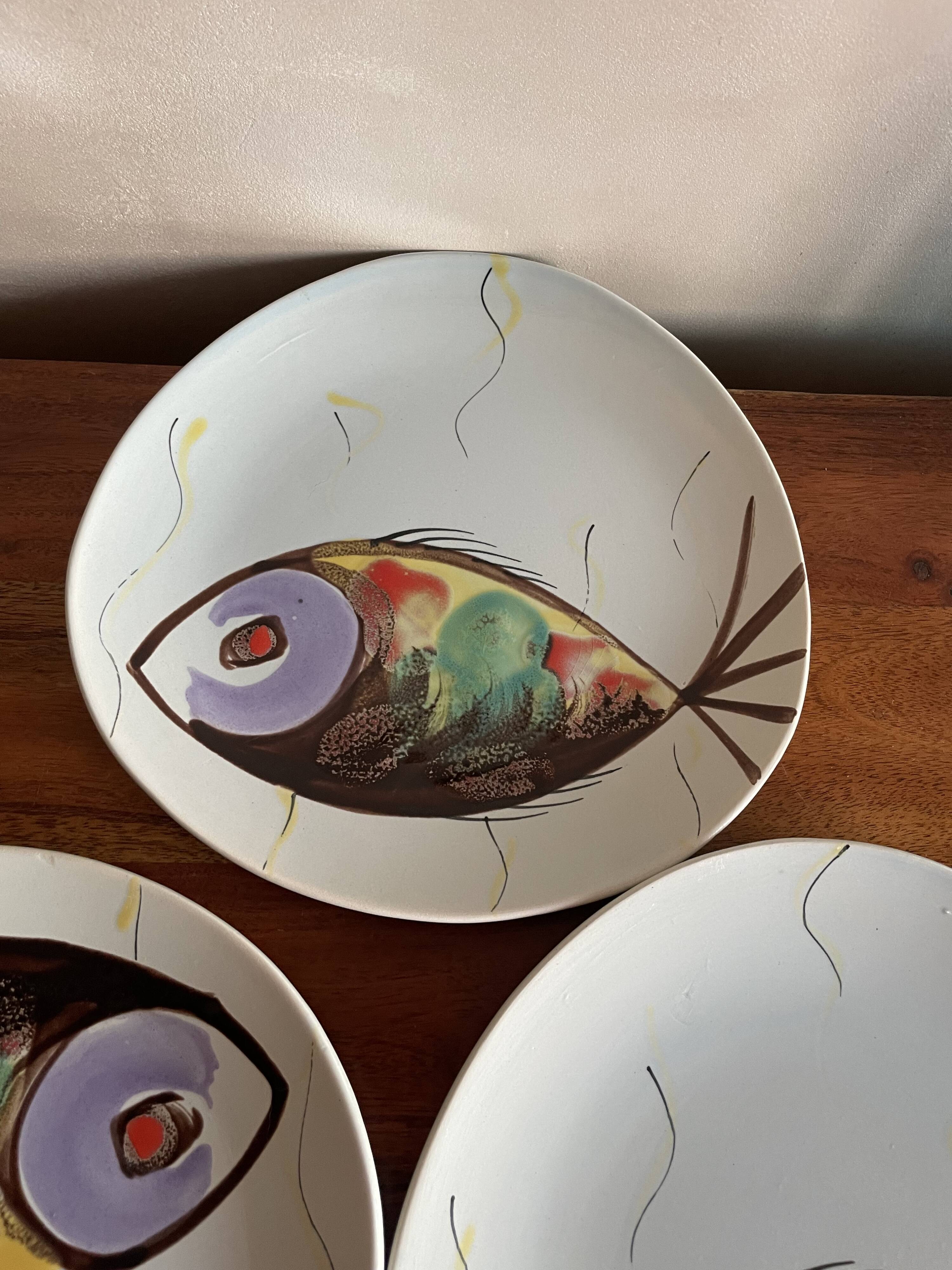 3 Pornic fish plates