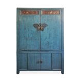 Armoire chinoise ancienne en bois laqué bleu 99cm