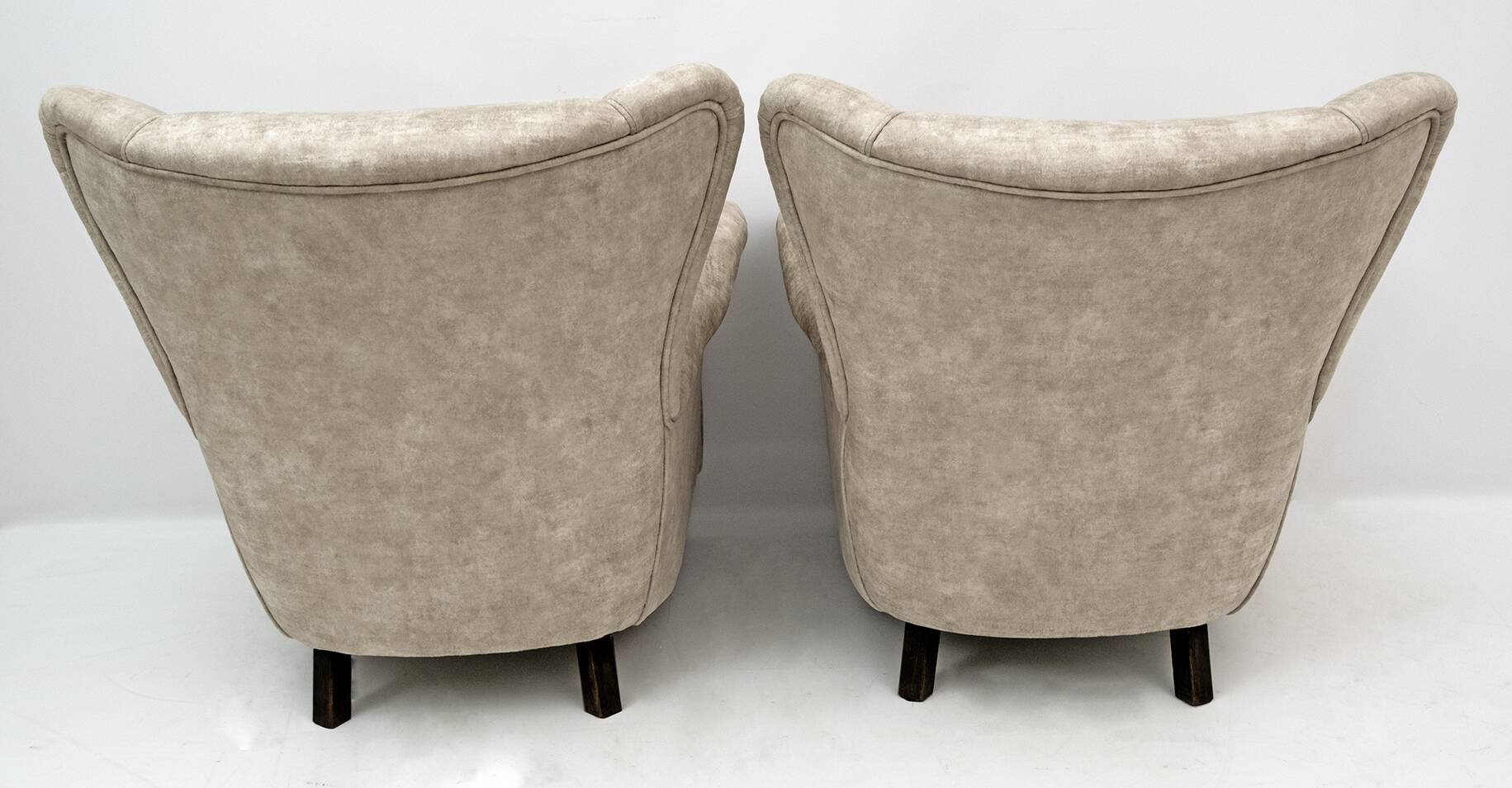 Attributed Gio Ponti Mid-Century Modern Italian Velvet Armchairs for ISA