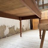 Turned leg cherry table 160cm